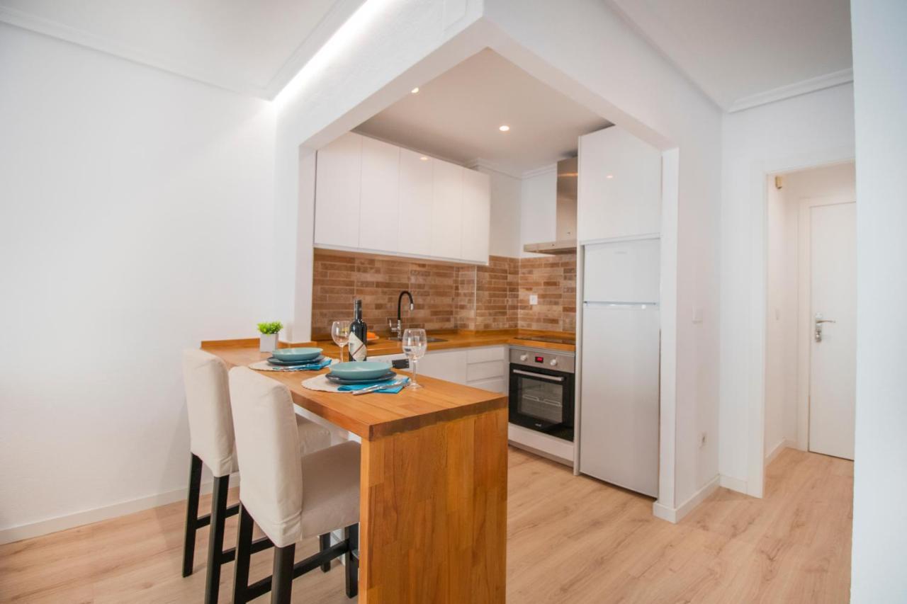 Feines Appartement Mit Hafenblick Santa Pola Exteriér fotografie